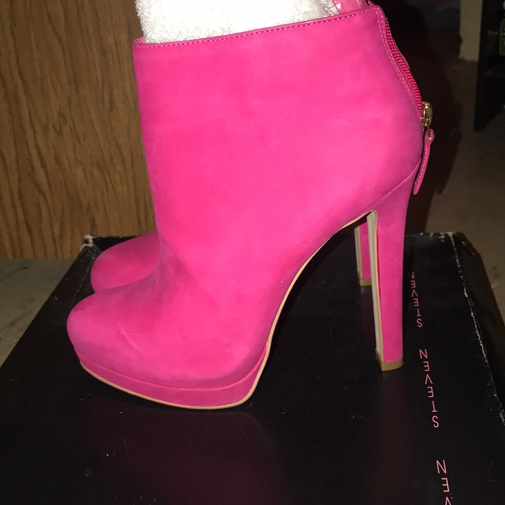 Booties - Picture 3 of 5